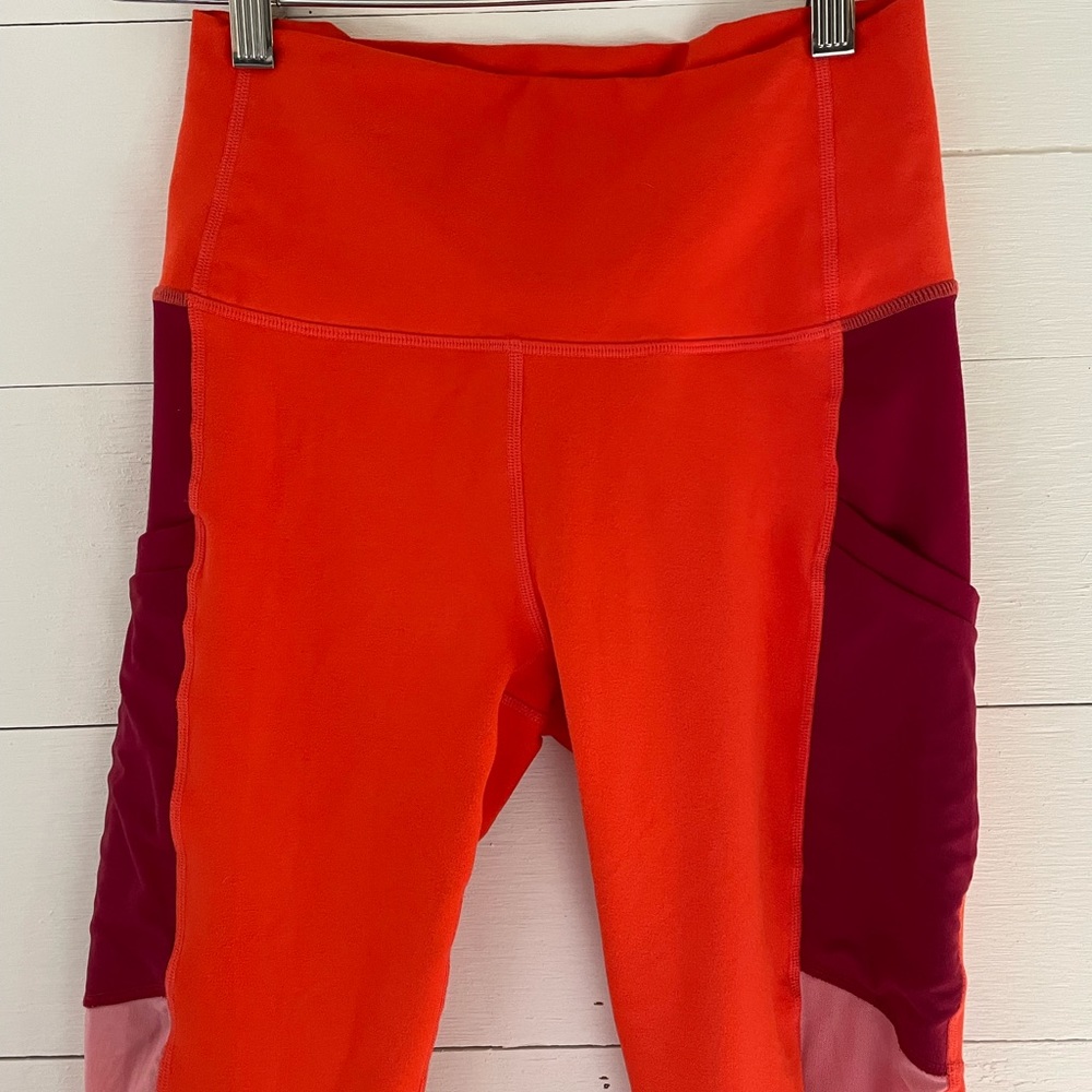 On-The-Go PowerHold Ultra HW 7/8 Legging with Pockets - Picture 9 of 11